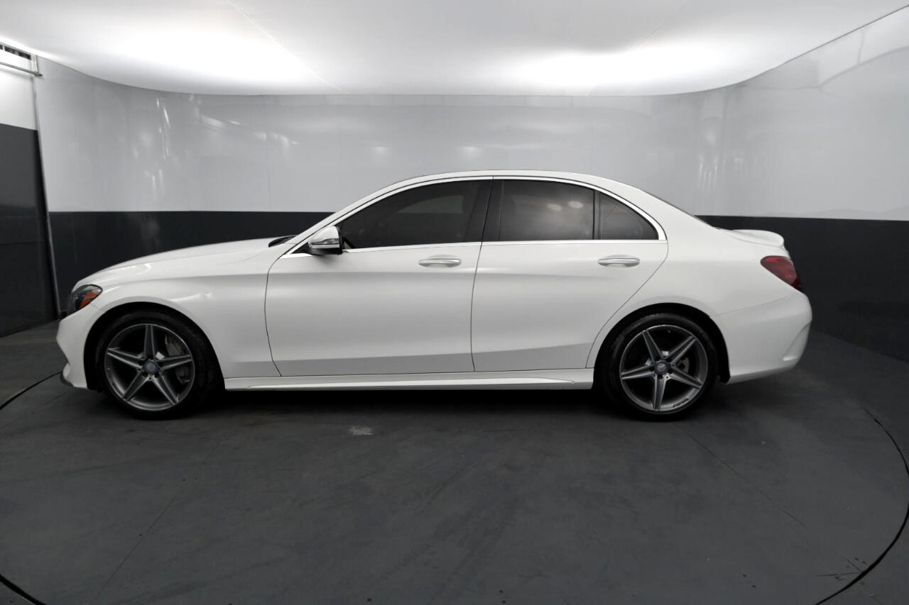 2017 Mercedes Benz C 300 4MATIC Sedan photo 2