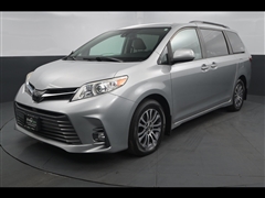 2020 Toyota Sienna 