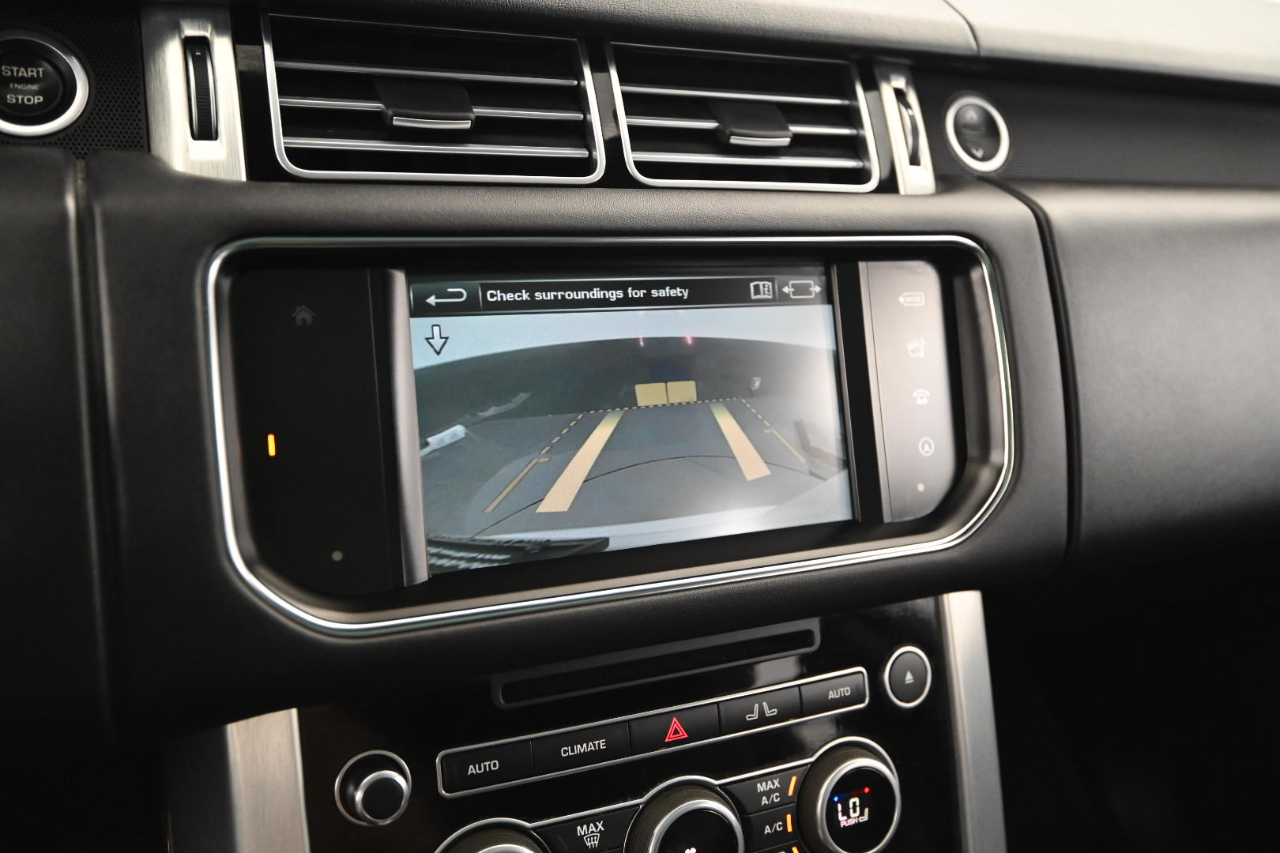 2016 Land Rover Range Rover SuperCharged photo 26