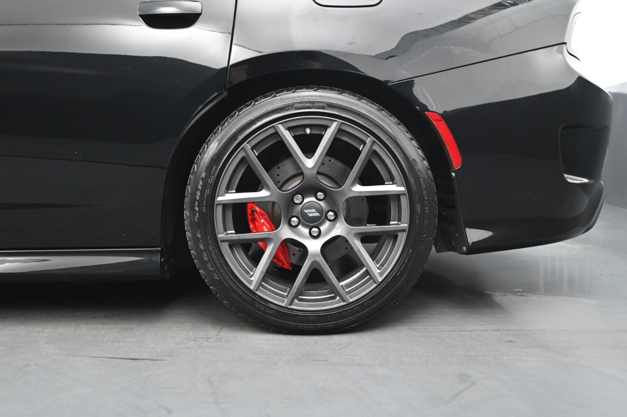 2019 Dodge Charger R/T Scat Pack photo 10