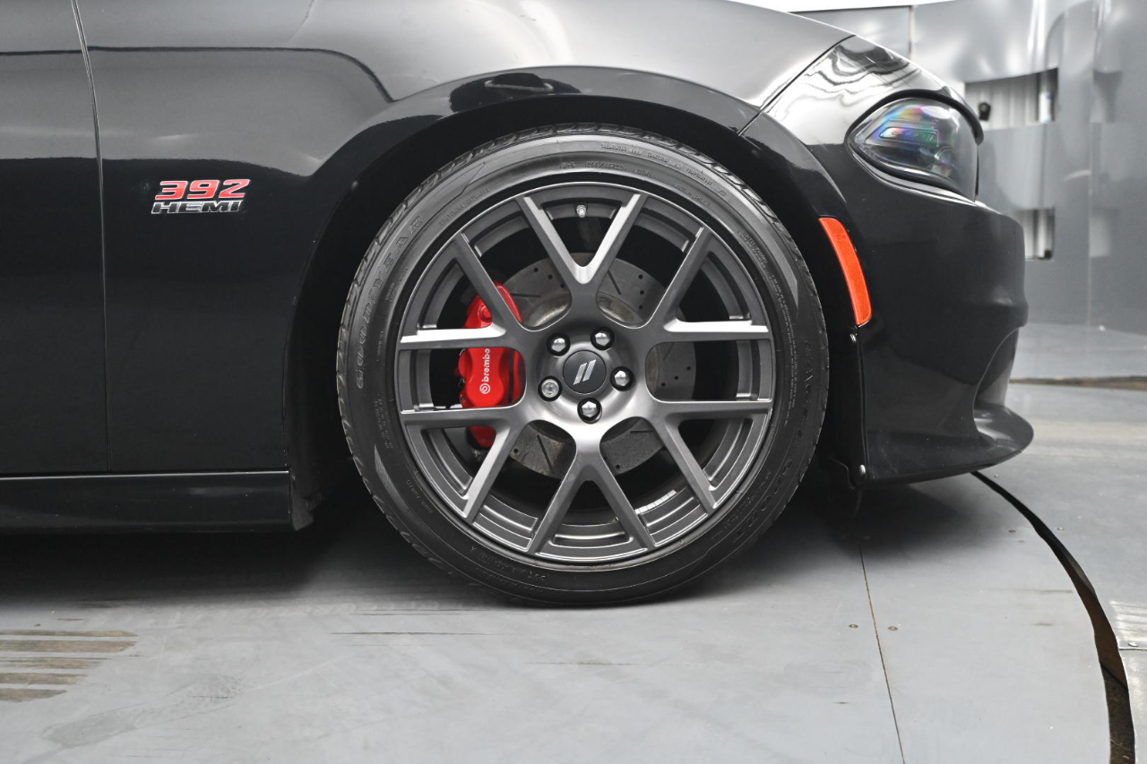 2019 Dodge Charger R/T Scat Pack photo 16