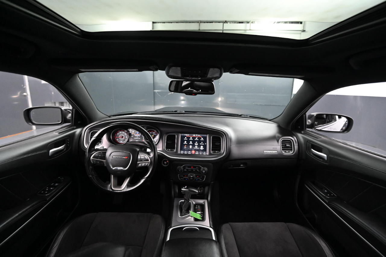 2019 Dodge Charger R/T Scat Pack photo 17