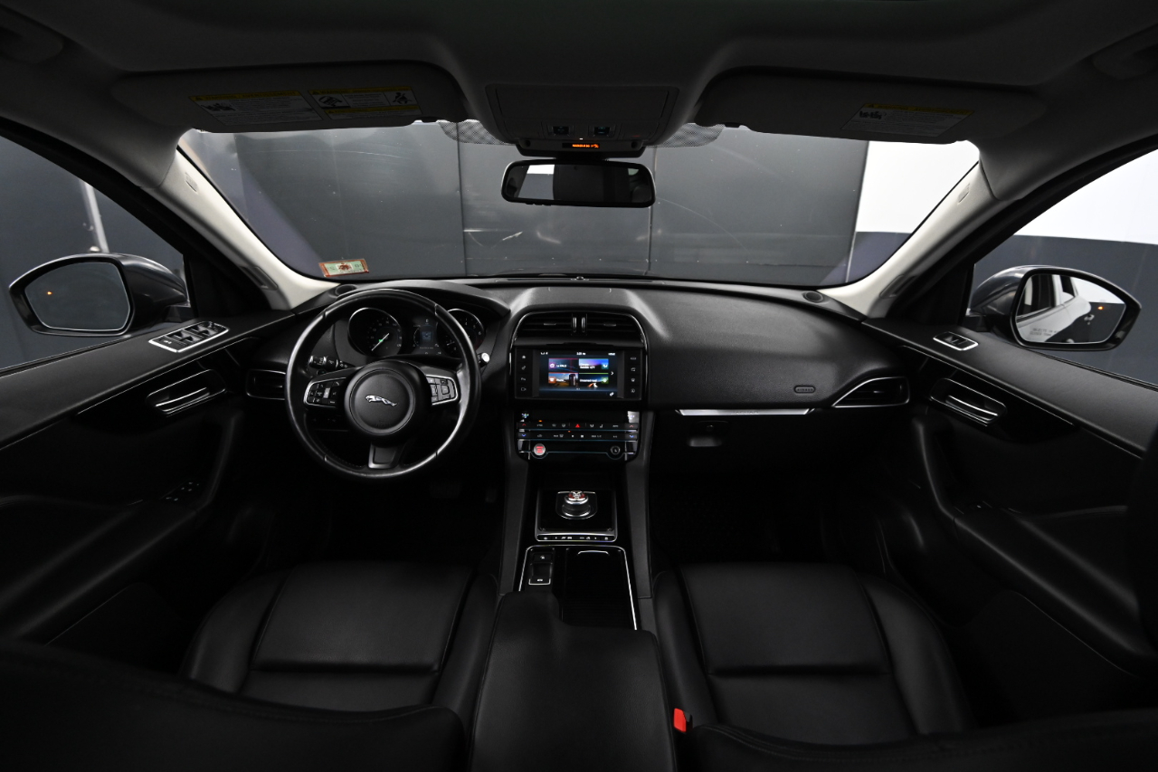 Jaguar F-Pace 25t Premium 2018 Jaguar F-Pace 25t Premium 2018