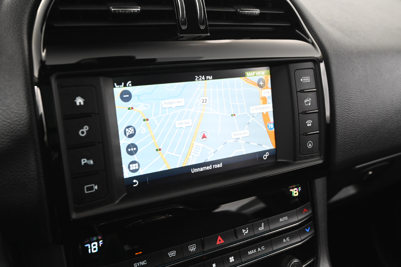 Jaguar F-Pace 25t Premium 2018 Jaguar F-Pace 25t Premium 2018