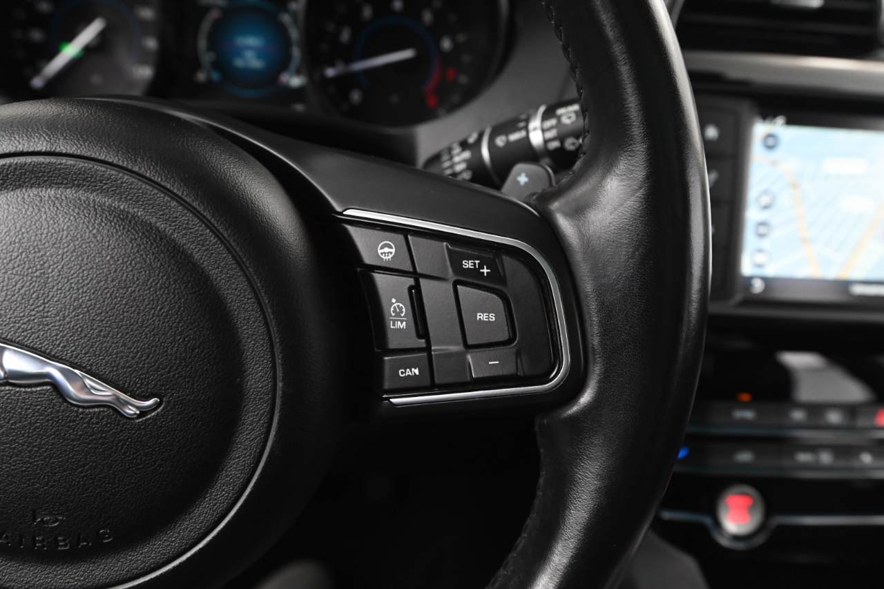 Jaguar F-Pace 25t Premium 2018 Jaguar F-Pace 25t Premium 2018