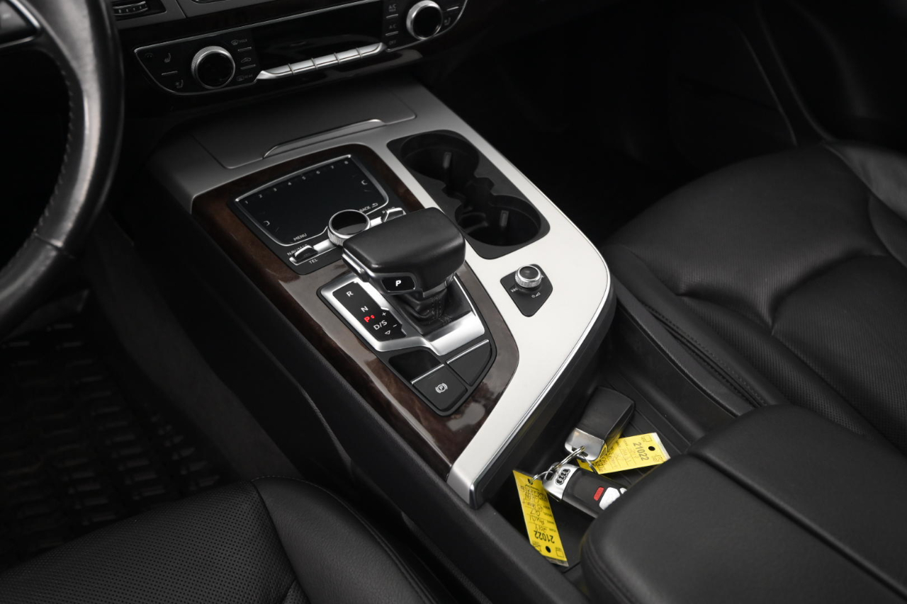 Audi Q7 2.0 Premium Plus quattro 2019 Audi Q7 2.0 Premium Plus quattro 2019