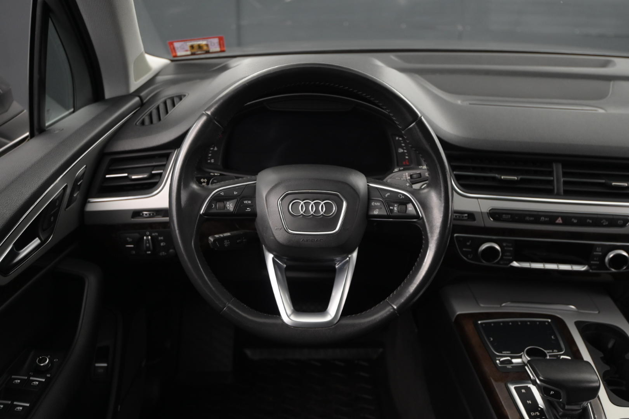 Audi Q7 2.0 Premium Plus quattro 2019 Audi Q7 2.0 Premium Plus quattro 2019