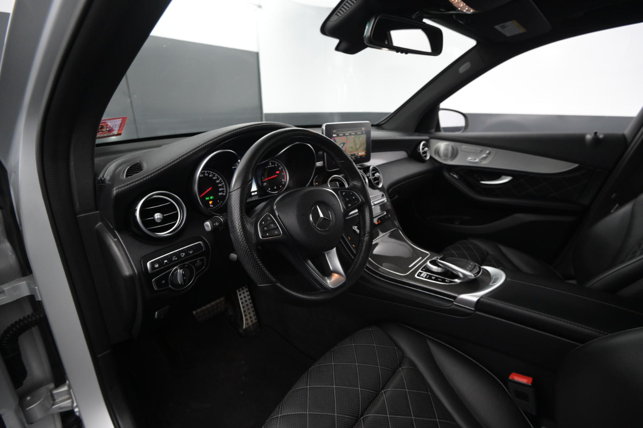 Mercedes-Benz GLC-Class AMG GLC43 2019 Mercedes-Benz GLC-Class AMG GLC43 2019