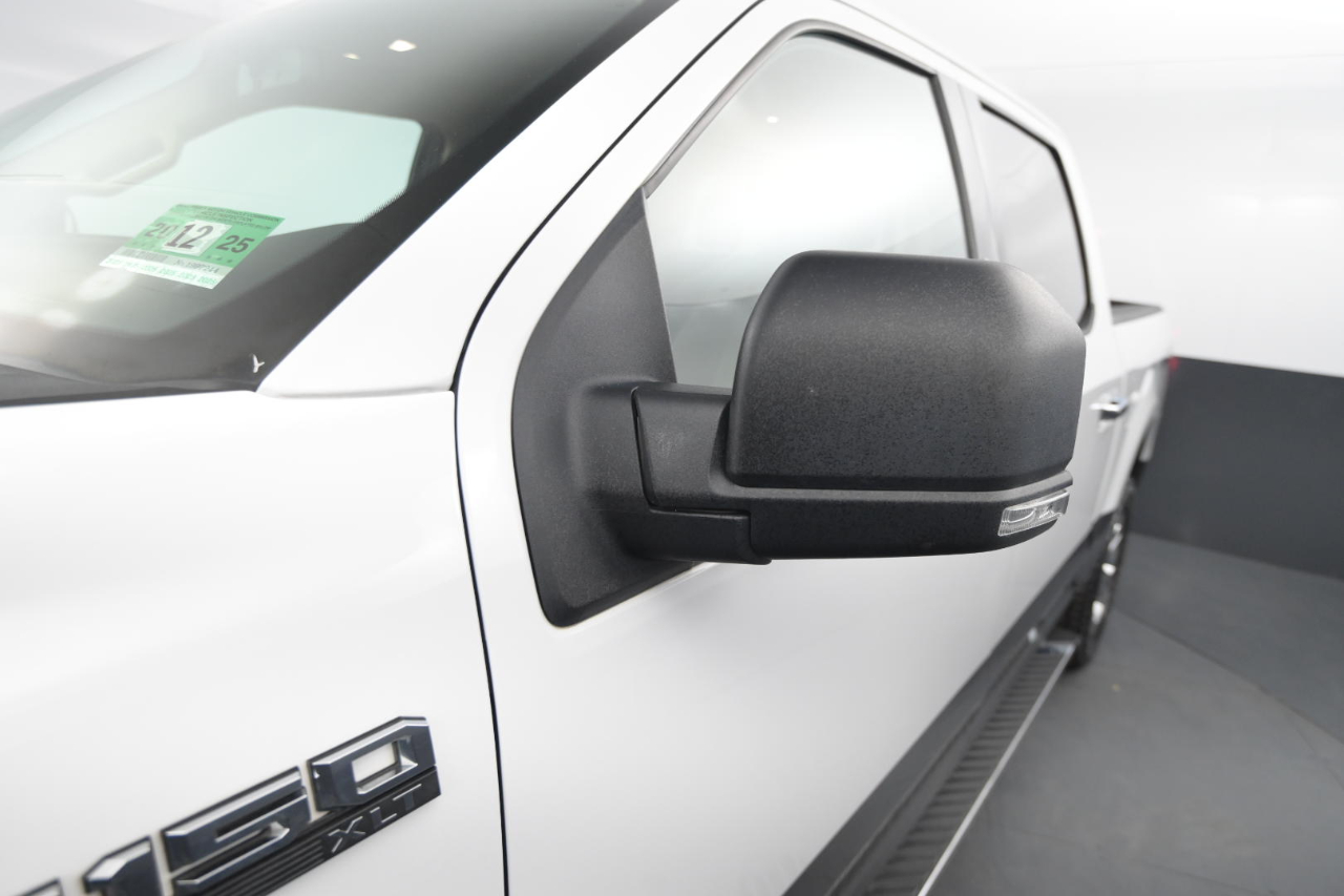 Ford F-150 XLT SuperCrew 5.5-ft. Bed 4WD 2018 Ford F-150 XLT SuperCrew 5.5-ft. Bed 4WD 2018