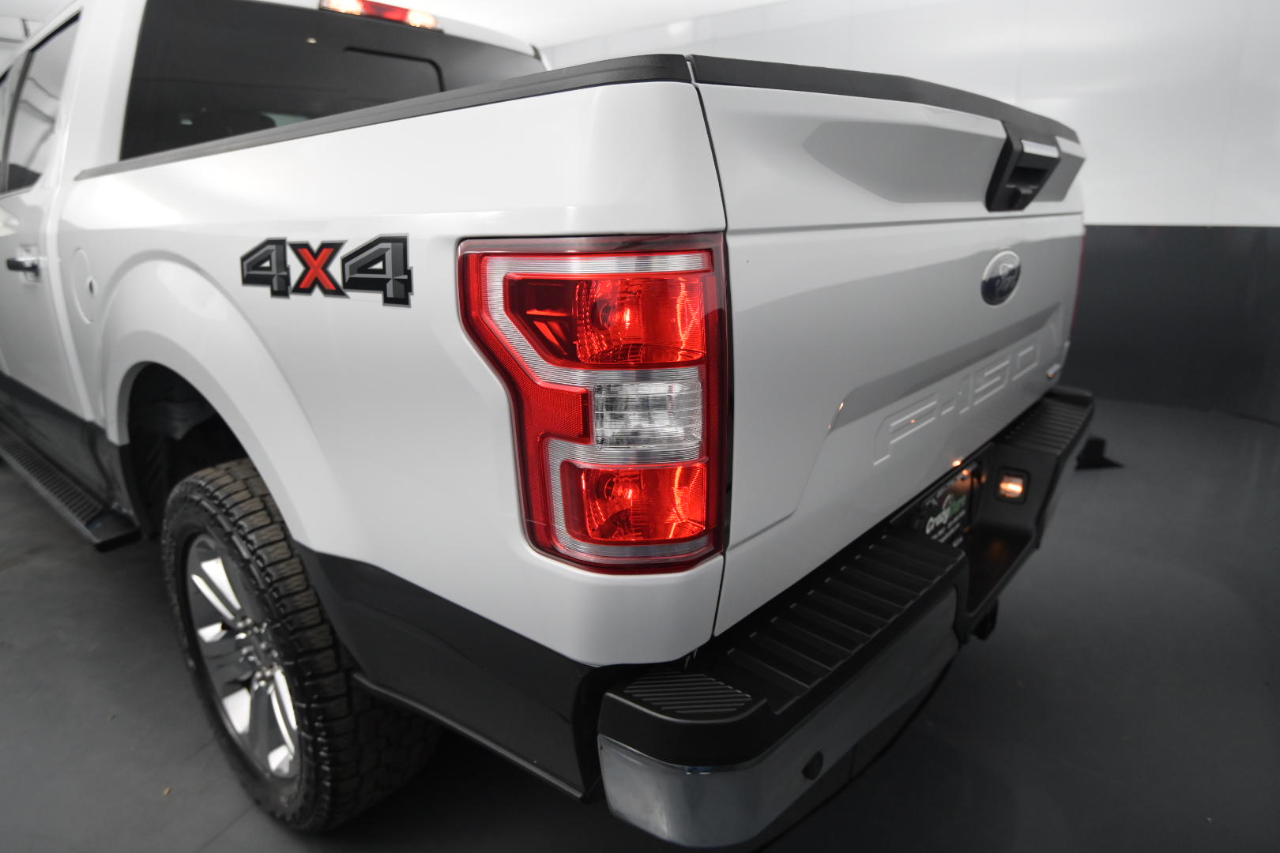 Ford F-150 XLT SuperCrew 5.5-ft. Bed 4WD 2018 Ford F-150 XLT SuperCrew 5.5-ft. Bed 4WD 2018