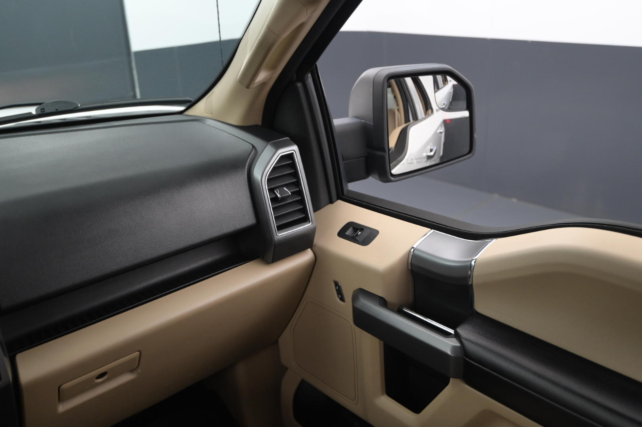 Ford F-150 XLT SuperCrew 5.5-ft. Bed 4WD 2018 Ford F-150 XLT SuperCrew 5.5-ft. Bed 4WD 2018