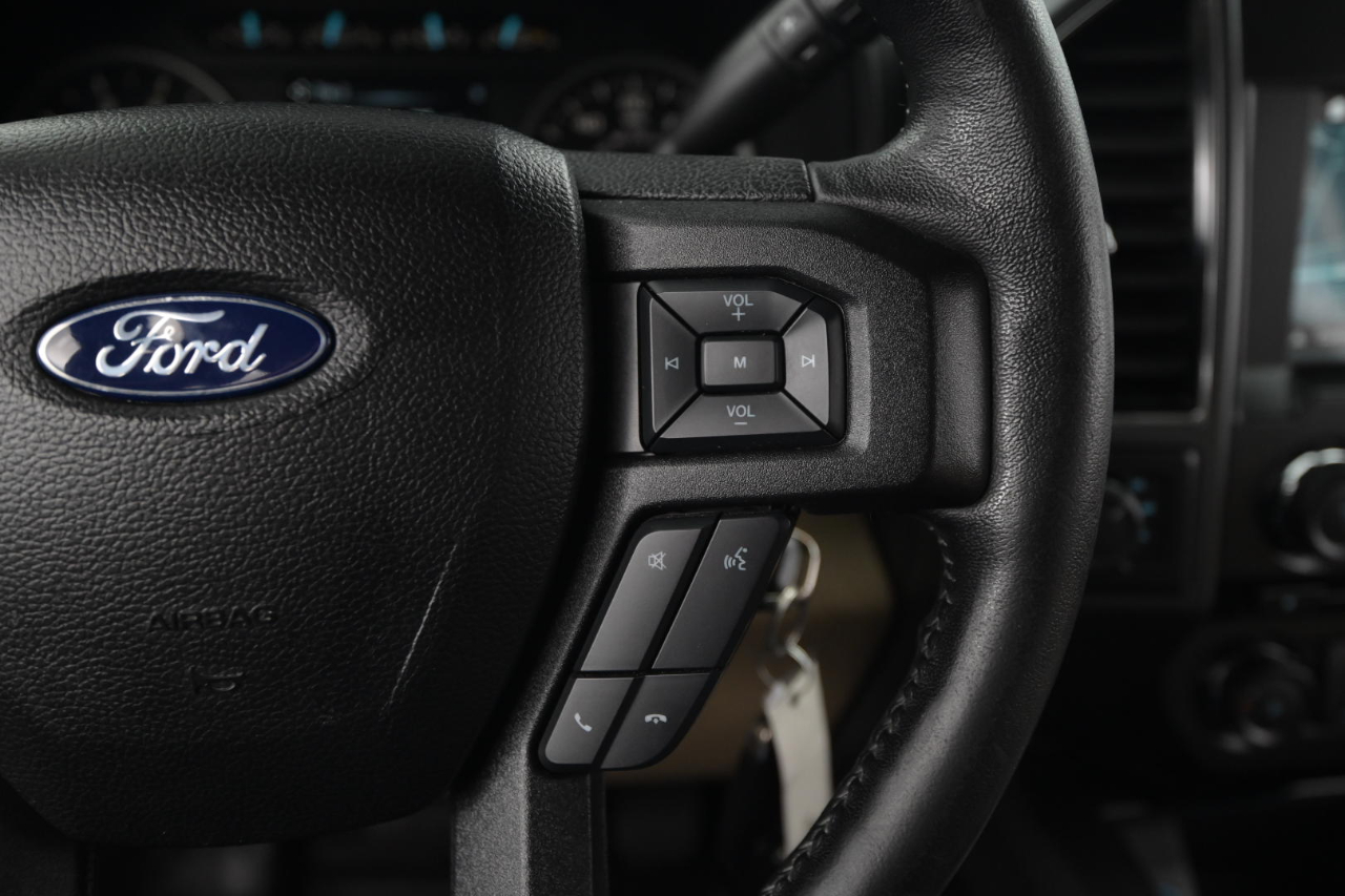 Ford F-150 XLT SuperCrew 5.5-ft. Bed 4WD 2018 Ford F-150 XLT SuperCrew 5.5-ft. Bed 4WD 2018