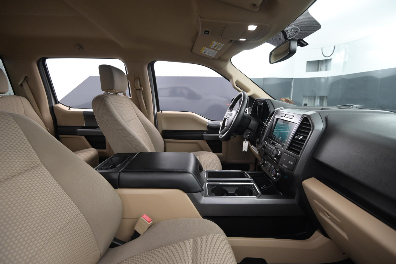 Ford F-150 XLT SuperCrew 5.5-ft. Bed 4WD 2018 Ford F-150 XLT SuperCrew 5.5-ft. Bed 4WD 2018