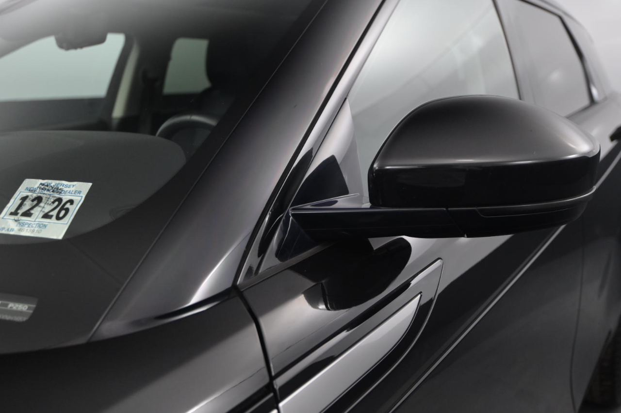 Land Rover Range Rover Evoque SE 2022 Land Rover Range Rover Evoque SE 2022