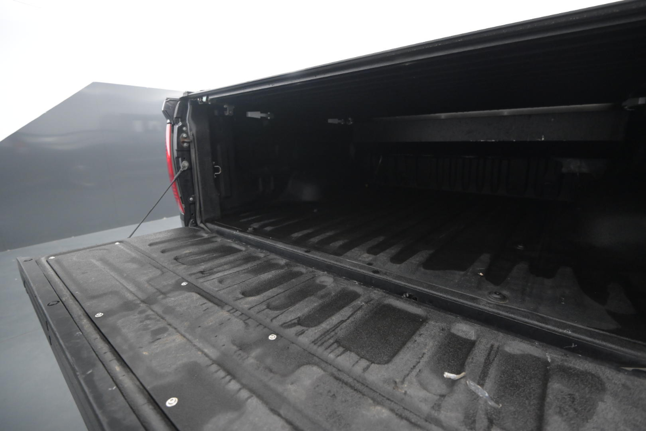 Toyota Tundra SR5 5.7L V8 CrewMax 4WD 2018 Toyota Tundra SR5 5.7L V8 CrewMax 4WD 2018