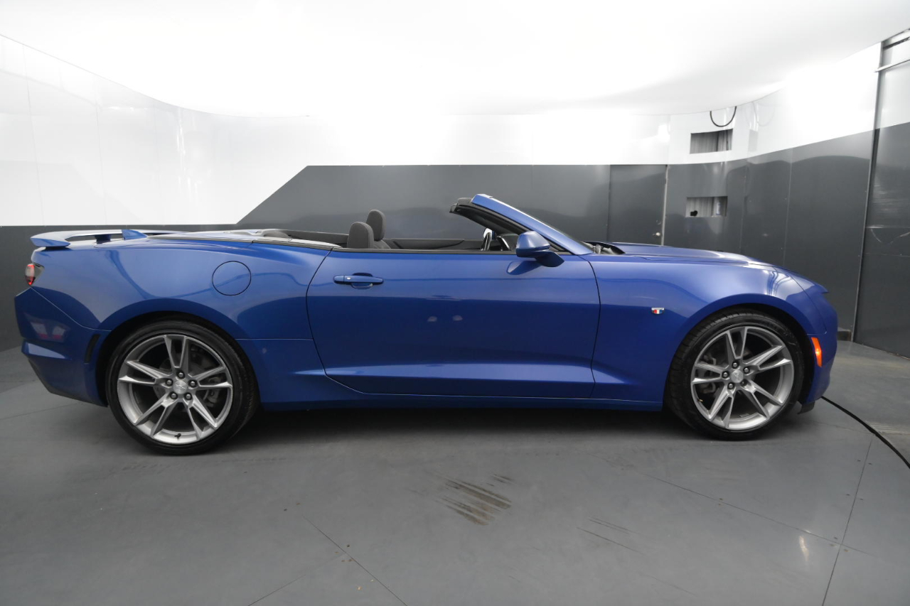 Chevrolet Camaro 1LT Convertible 8A 2023 Chevrolet Camaro 1LT Convertible 8A 2023