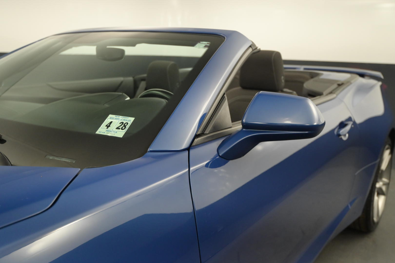 Chevrolet Camaro 1LT Convertible 8A 2023 Chevrolet Camaro 1LT Convertible 8A 2023