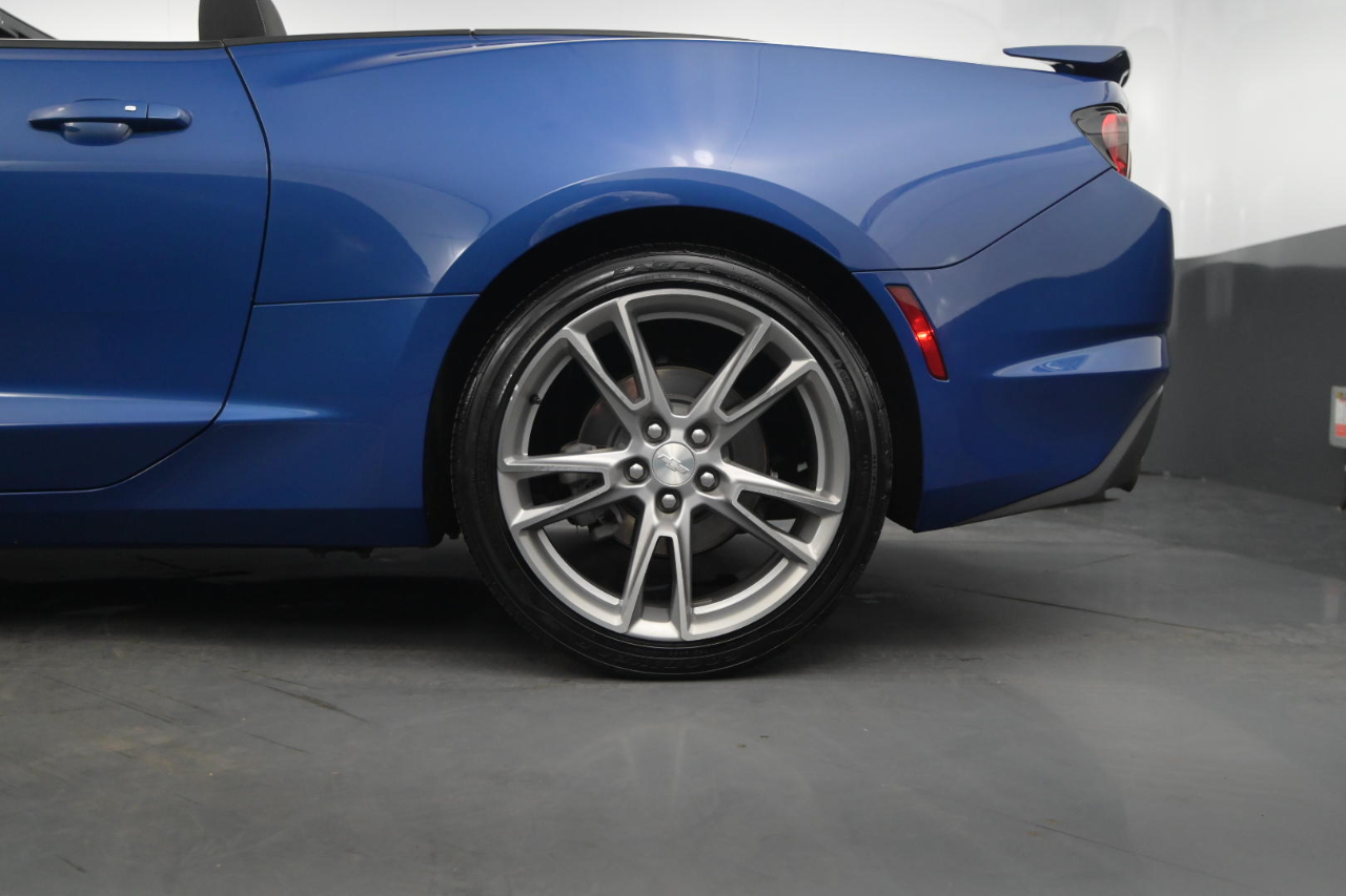 Chevrolet Camaro 1LT Convertible 8A 2023 Chevrolet Camaro 1LT Convertible 8A 2023