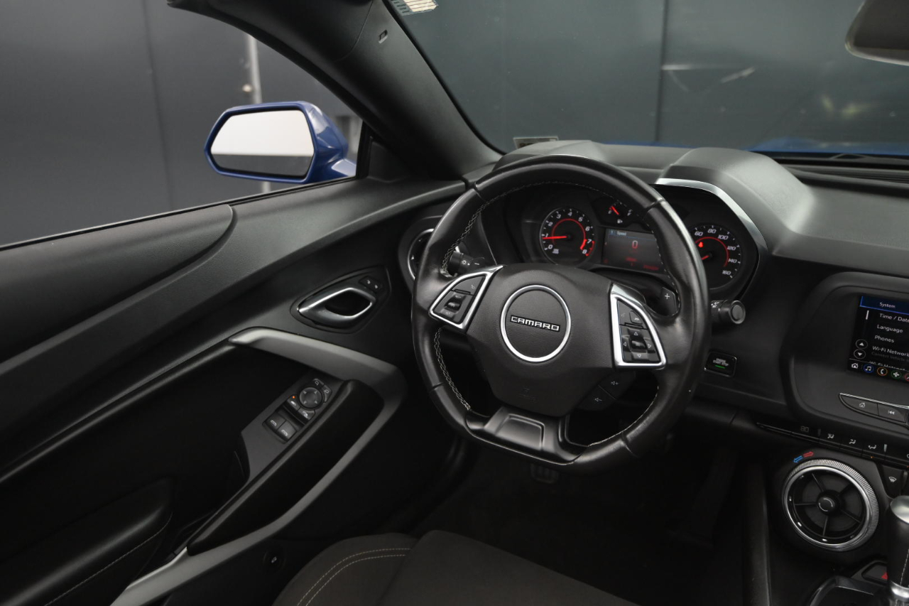 Chevrolet Camaro 1LT Convertible 8A 2023 Chevrolet Camaro 1LT Convertible 8A 2023