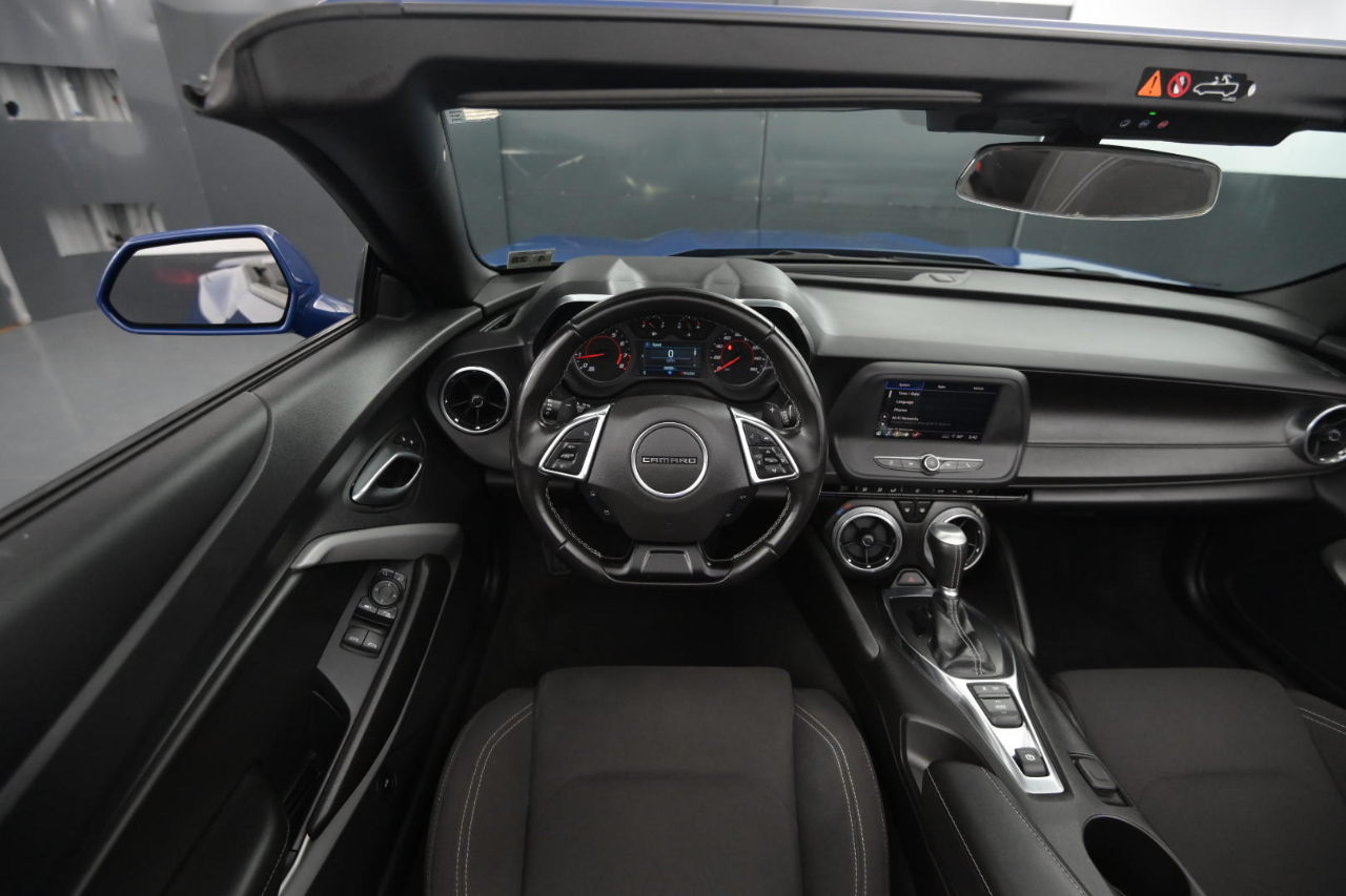 Chevrolet Camaro 1LT Convertible 8A 2023 Chevrolet Camaro 1LT Convertible 8A 2023