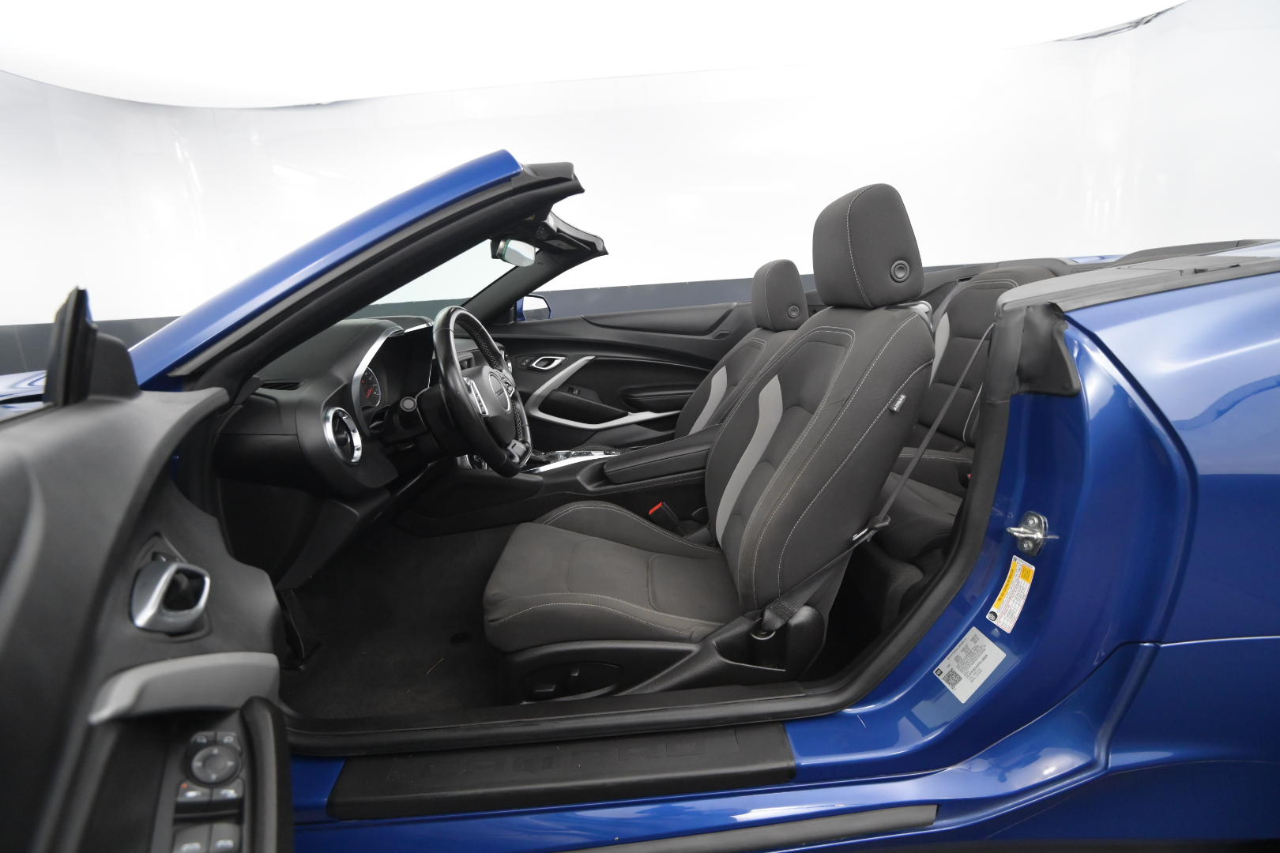 Chevrolet Camaro 1LT Convertible 8A 2023 Chevrolet Camaro 1LT Convertible 8A 2023