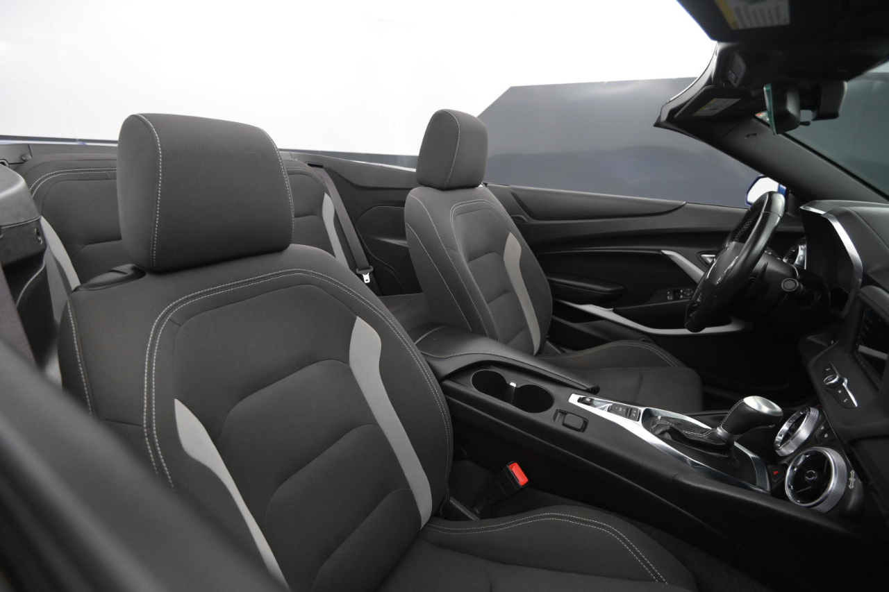 Chevrolet Camaro 1LT Convertible 8A 2023 Chevrolet Camaro 1LT Convertible 8A 2023