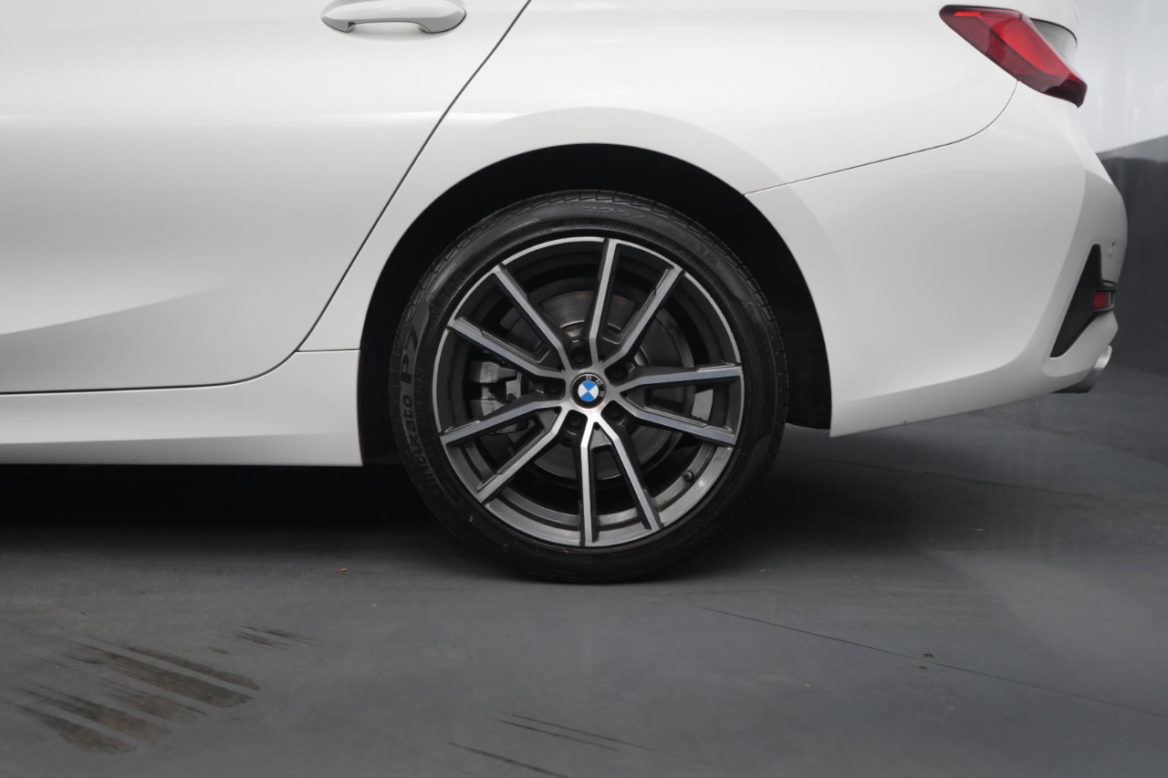 BMW 3-Series 330i xDrive 2019 BMW 3-Series 330i xDrive 2019