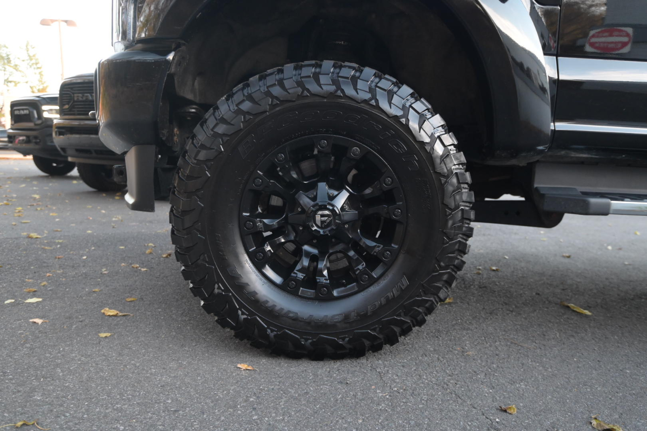 Ford F-250 SD XLT 4WD Crew Cab 8' Box 2021