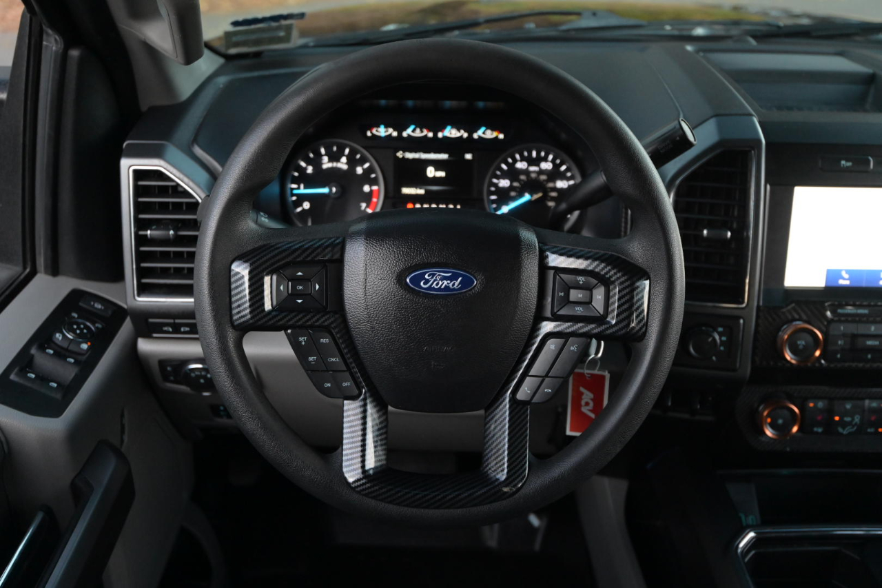 Ford F-250 SD XLT 4WD Crew Cab 8' Box 2021