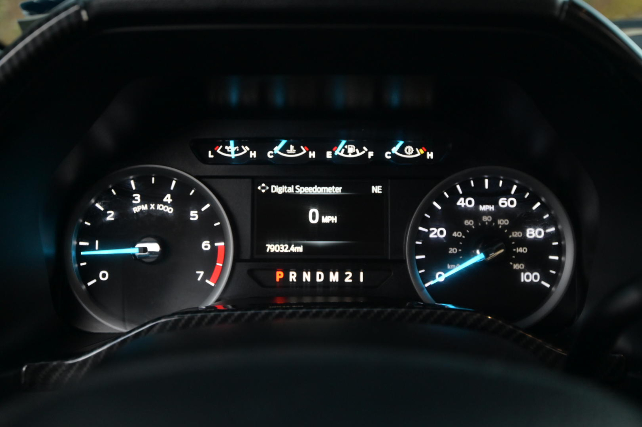 Ford F-250 SD XLT 4WD Crew Cab 8' Box 2021