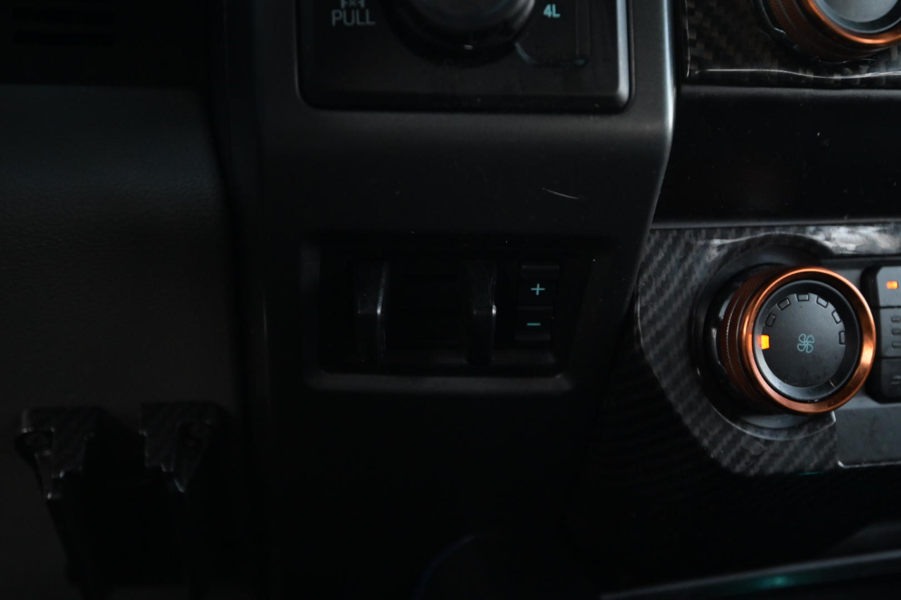 Ford F-250 SD XLT 4WD Crew Cab 8' Box 2021