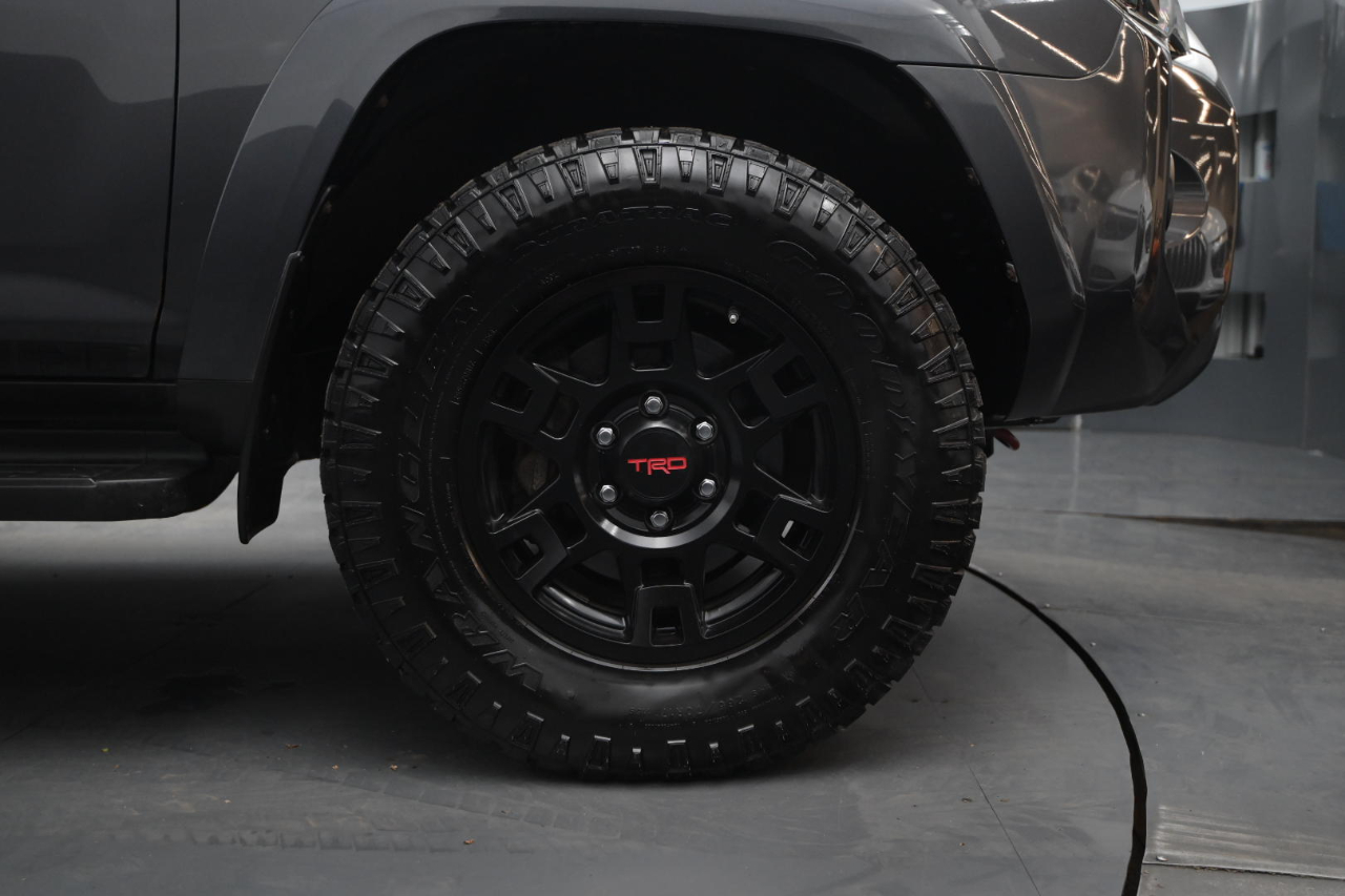 Toyota 4Runner 4WD 4dr V6 SR5 Premium (Natl) 2016