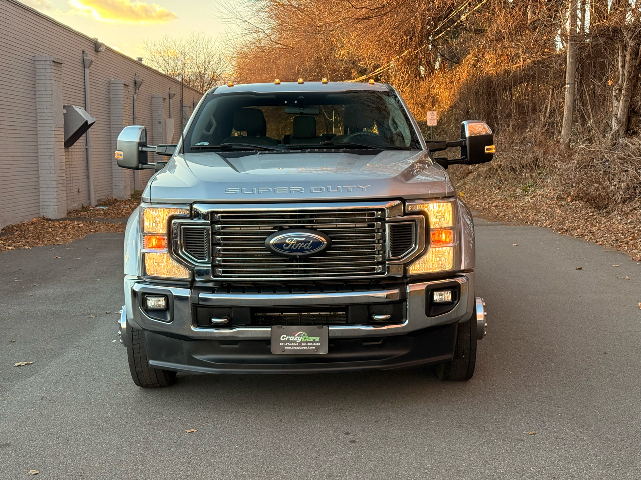 Ford Super Duty F-450 DRW XLT 4WD Crew Cab 8' Box 2022