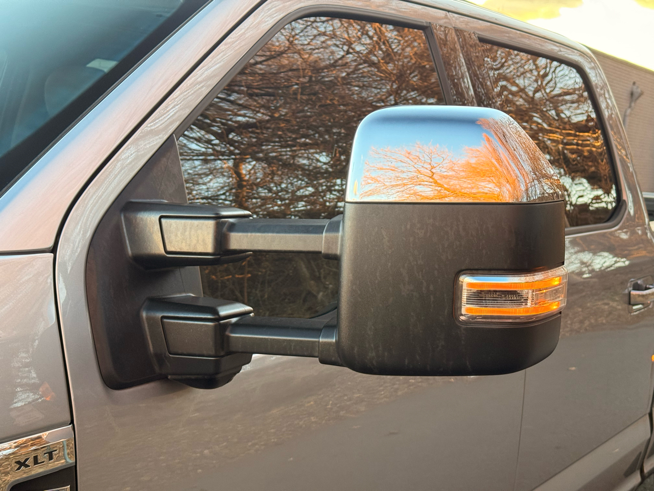 Ford Super Duty F-450 DRW XLT 4WD Crew Cab 8' Box 2022