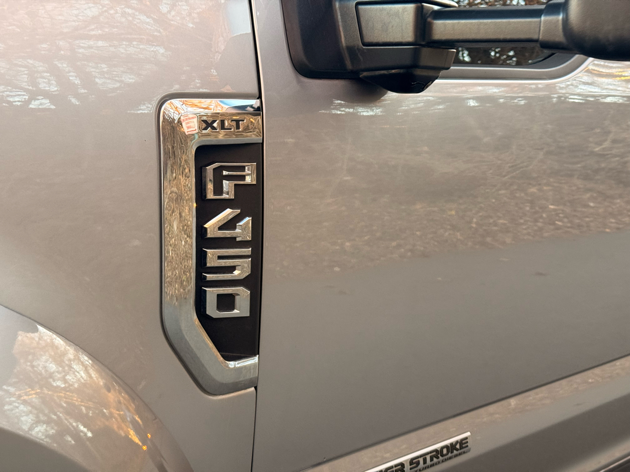 Ford Super Duty F-450 DRW XLT 4WD Crew Cab 8' Box 2022