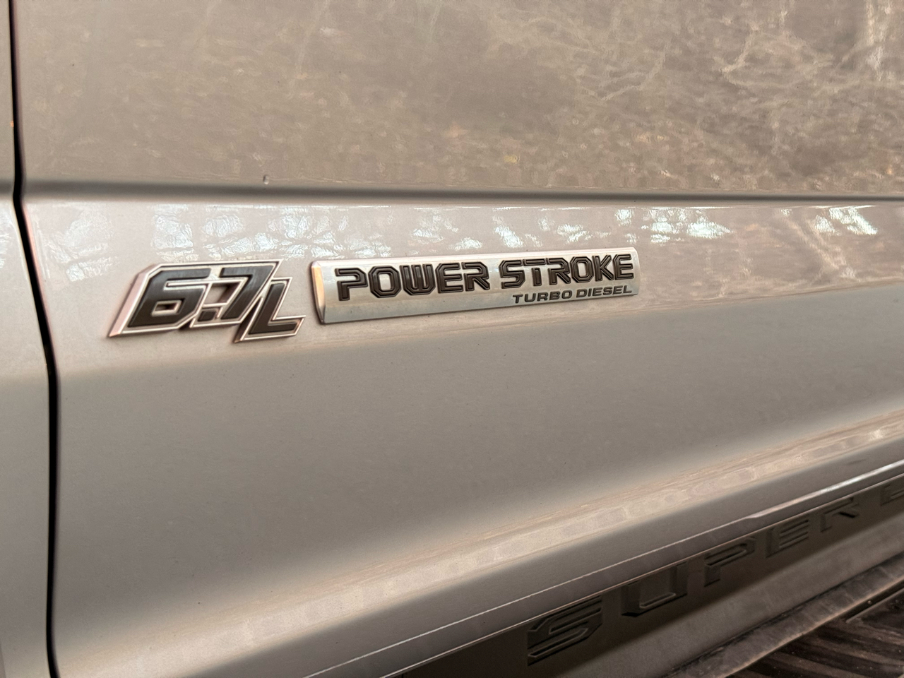 Ford Super Duty F-450 DRW XLT 4WD Crew Cab 8' Box 2022