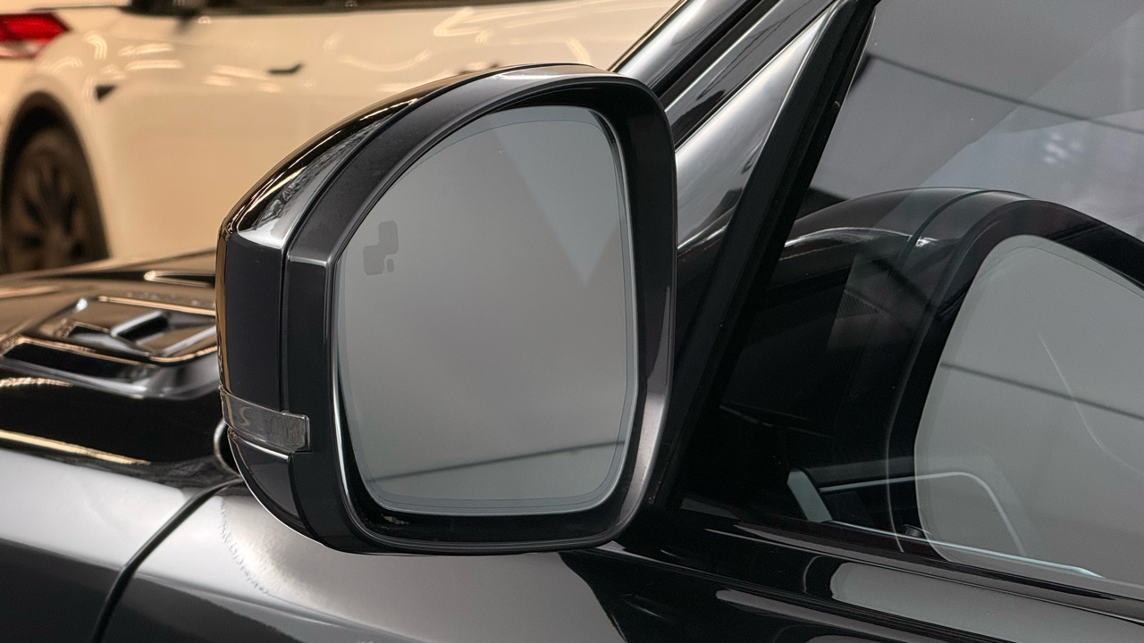 Land Rover Range Rover Sport Turbo i6 MHEV HST 2020