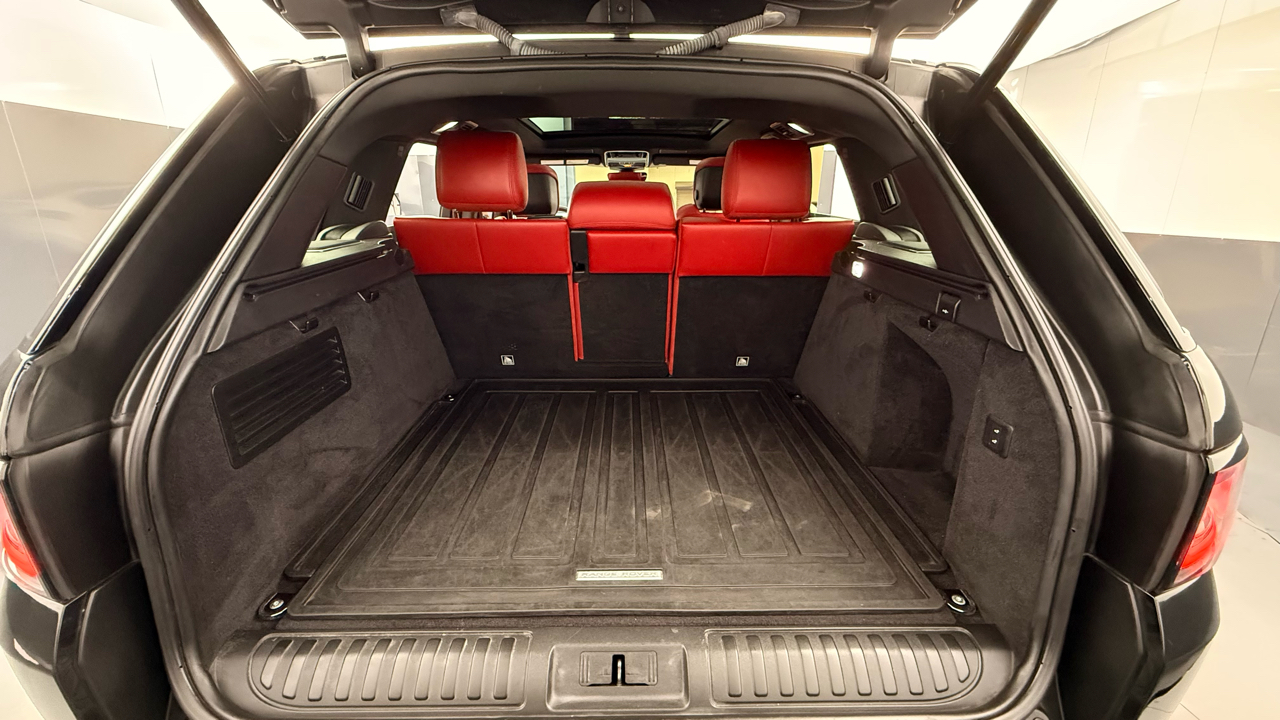 Land Rover Range Rover Sport Turbo i6 MHEV HST 2020