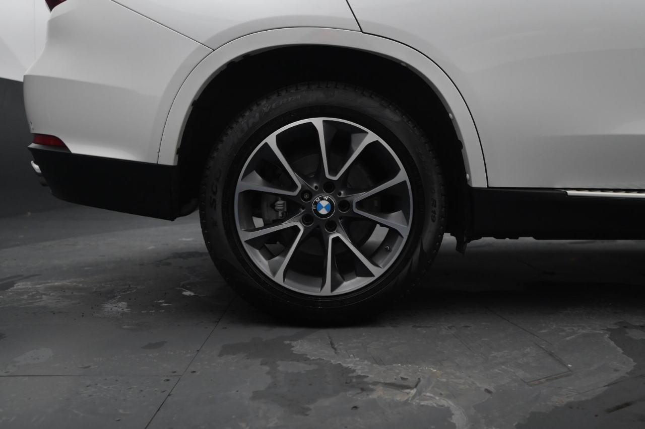 BMW X5 xDrive35i Sports Activity Vehicle 2017