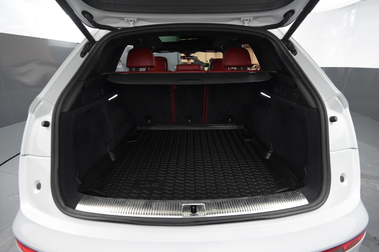 Audi SQ5 Premium Plus 3.0 TFSI quattro 2020