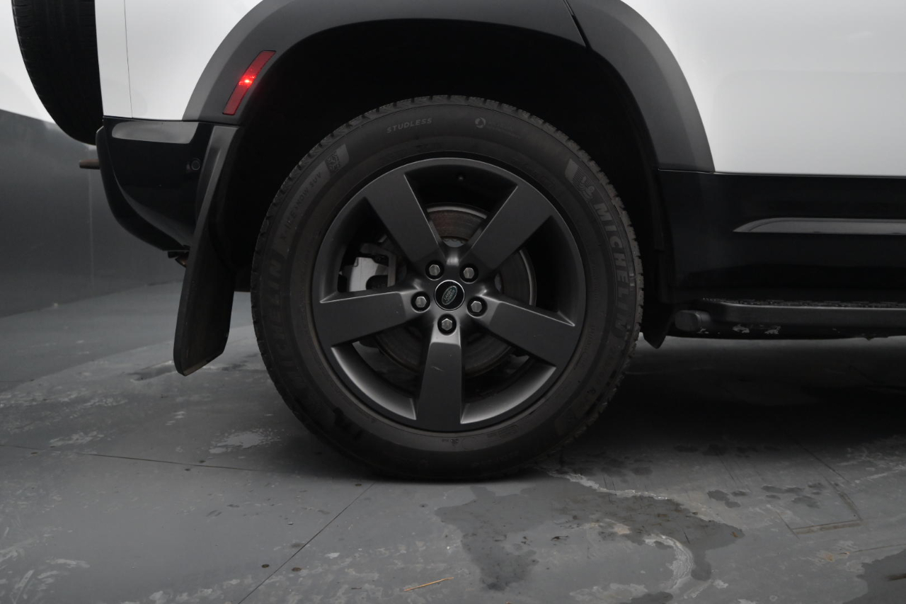 Land Rover Defender 110 X-Dynamic SE AWD 2023