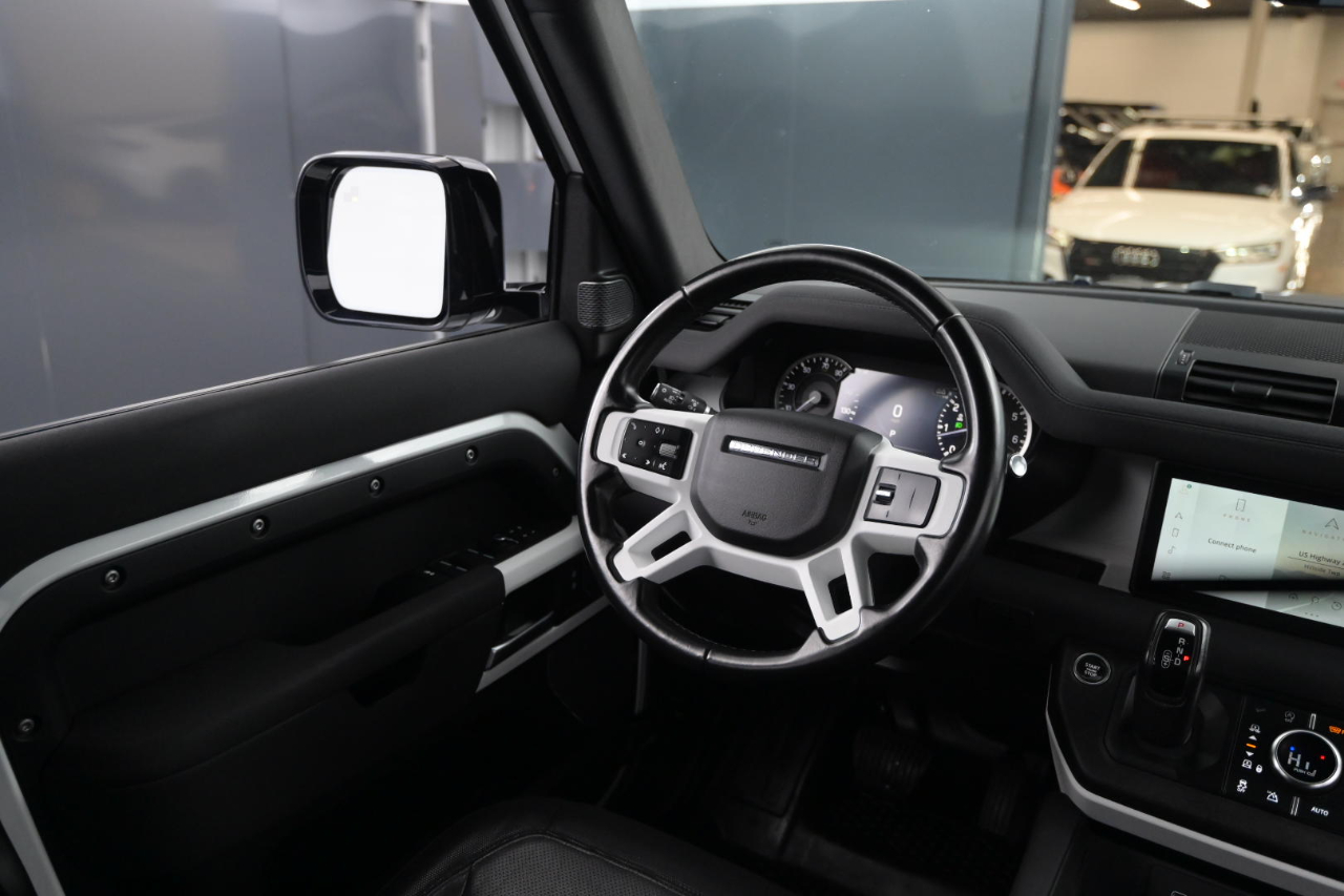 Land Rover Defender 110 X-Dynamic SE AWD 2023