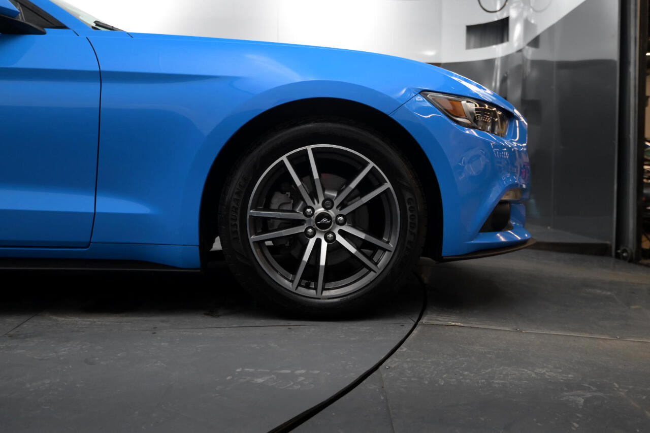 Ford Mustang EcoBoost Fastback 2017