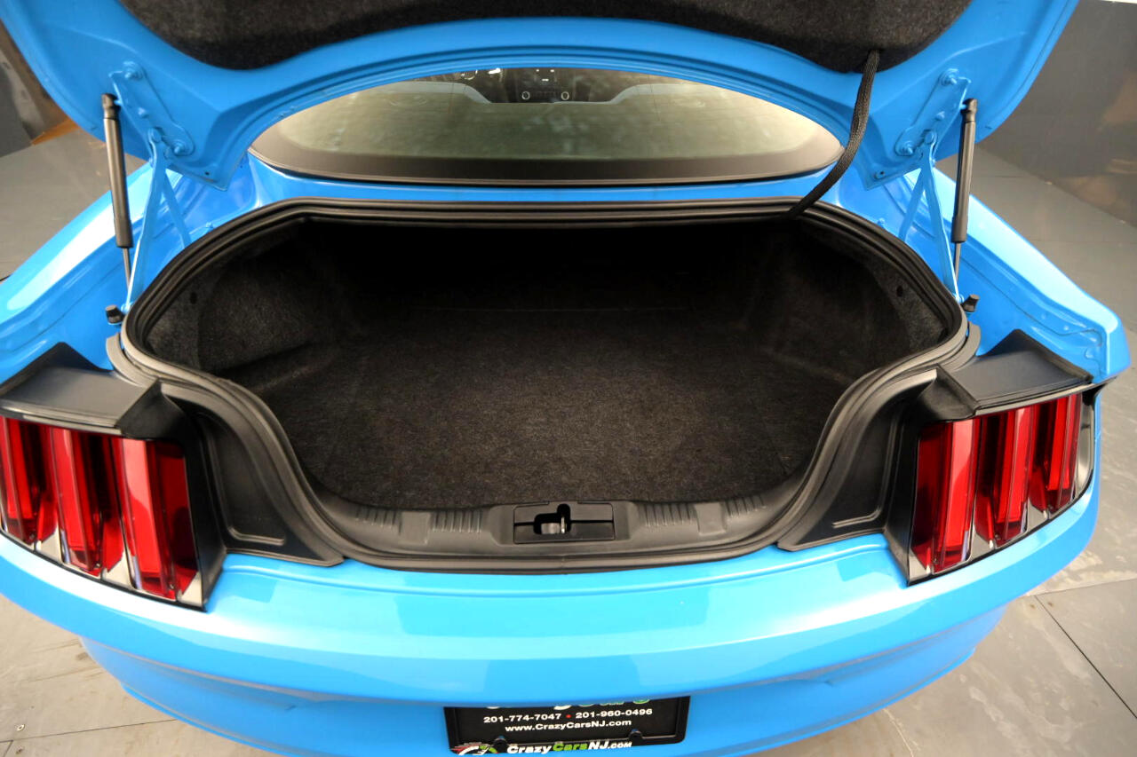 Ford Mustang EcoBoost Fastback 2017