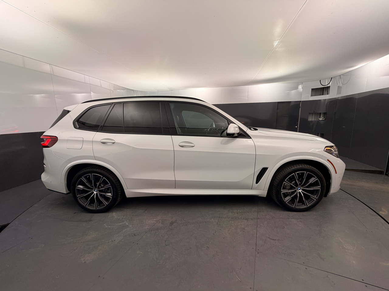BMW X5 xDrive40i Sports Activity Vehicle 2019