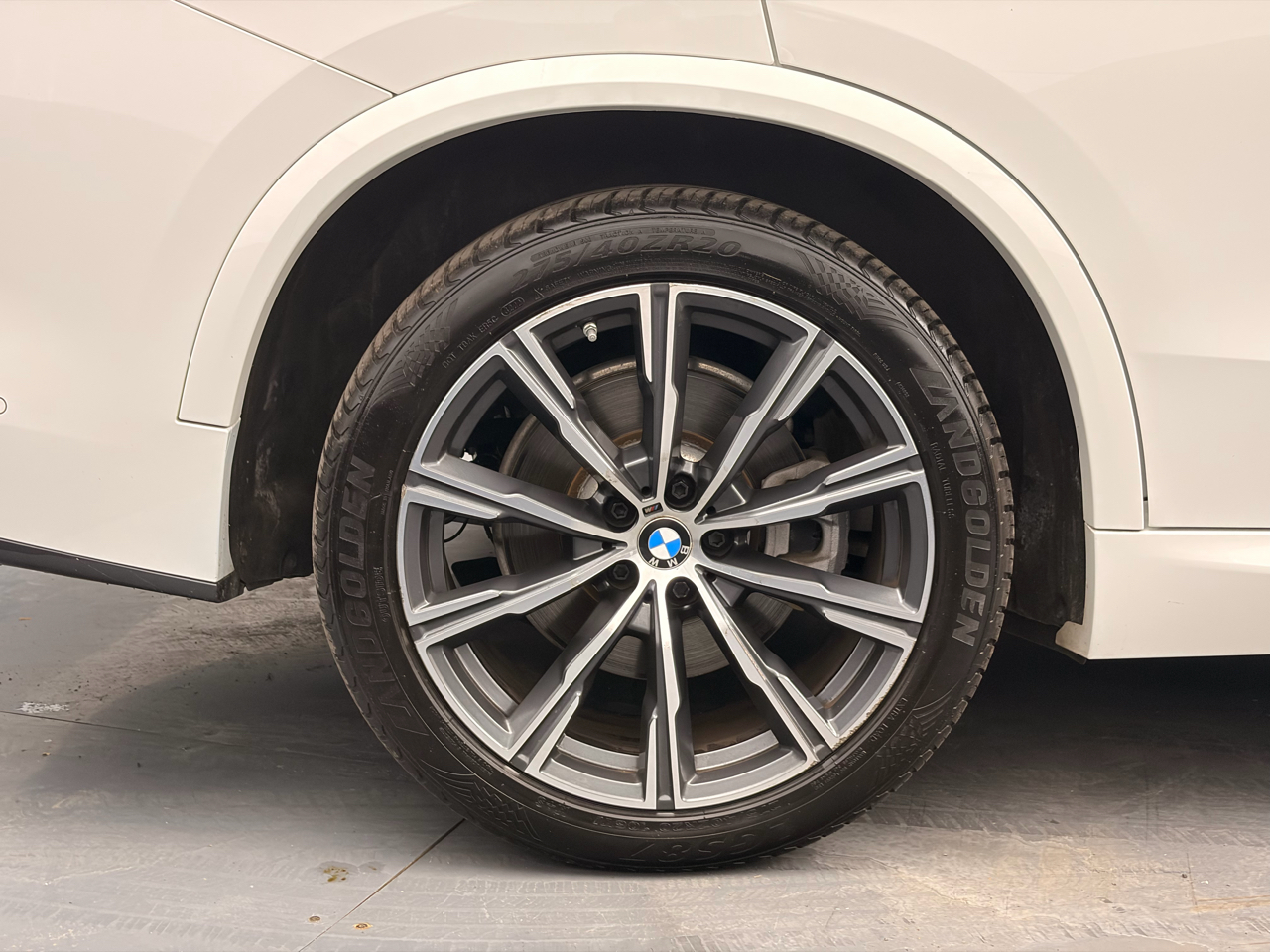 BMW X5 xDrive40i Sports Activity Vehicle 2019