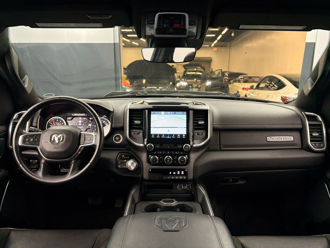 RAM 1500 Laramie 4x4 Crew Cab 5'7" Box 2022