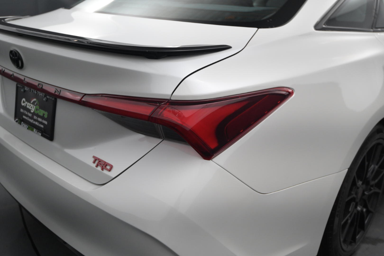 Toyota Avalon TRD 2020