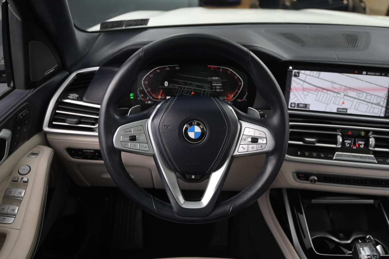 BMW X7 xDrive40i Sports Activity Vehicle 2020