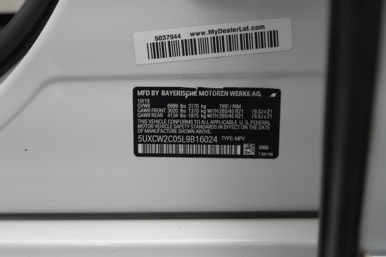 BMW X7 xDrive40i Sports Activity Vehicle 2020